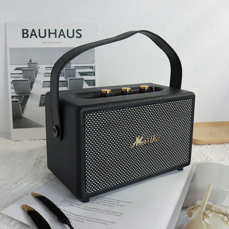 Retro Wooden Outdoor Portable  - Apple Music Audio Quality recensione e prezzo